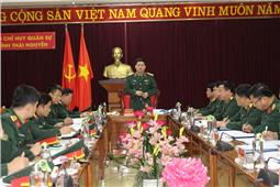 Tư lệnh Quân khu kiểm tra nắm tình hình triển khai công tác quân sự, quốc phòng năm 2021 tại Bộ CHQS tỉnh Thái Nguyên